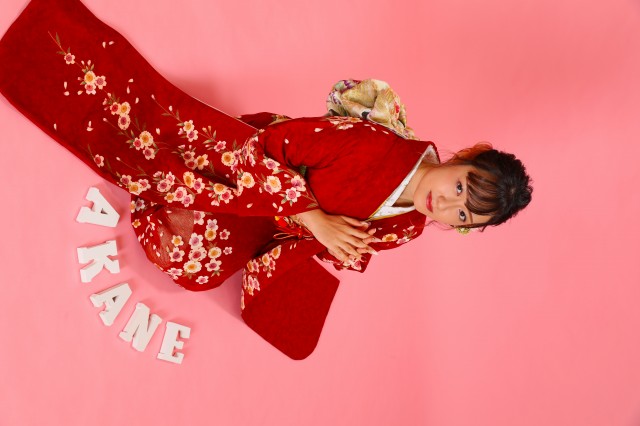 成人式】赤の振袖に桜柄☆で成人式の前撮りしました！｜静岡インター店