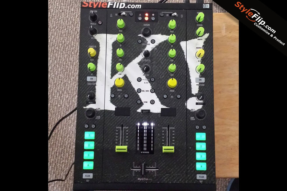 Native Instruments Z2 キャップ & Skinz R2Z2 Native Instruments Z2