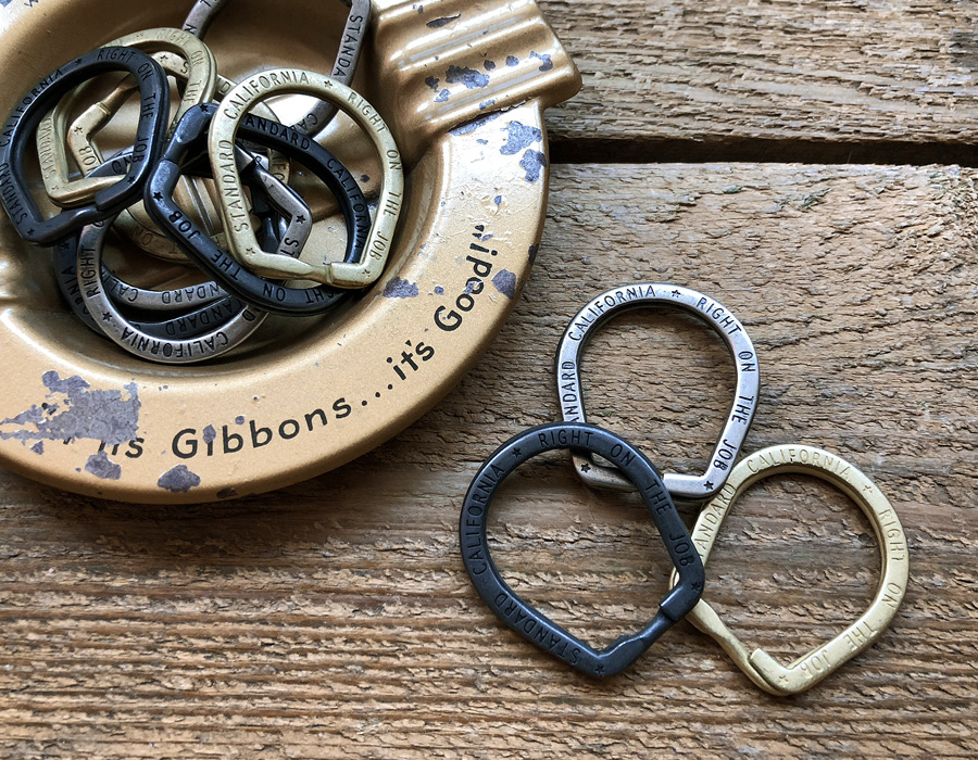 20's Key Ring ｜ STANDARD CALIFORNIA[スタンダード カリフォルニア