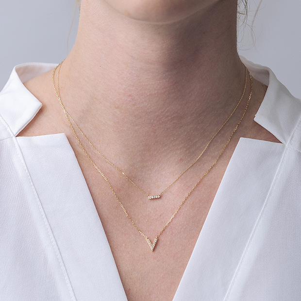DIAMOND GEOMETRIC V NECKLACE(2JN1036)K10 ネックレス｜スター