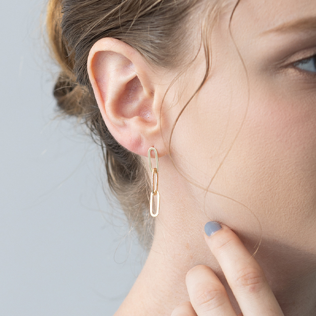 TEXTURED CLIP CHAIN PIERCED EARRING(片耳用)(2JP0939)K10 ピアス