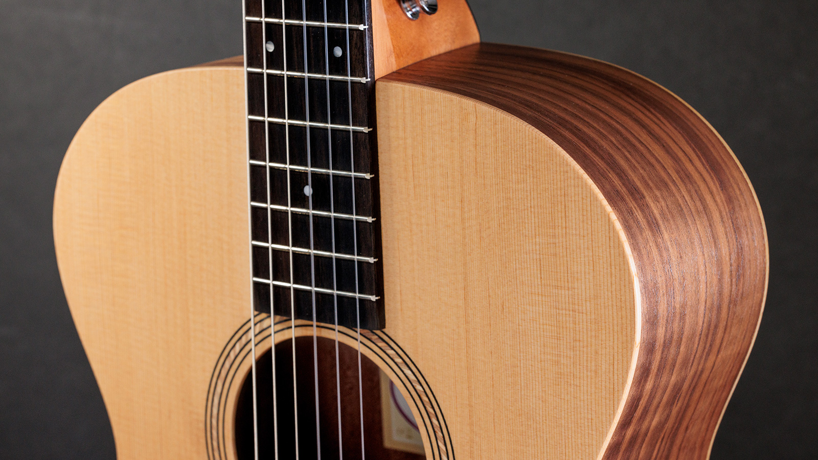 Taylor Academy 12-N Walnut - natural matte Classical guitar 4/4 size