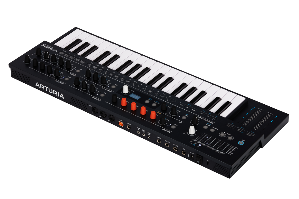 Arturia Minifreak Synthesizer