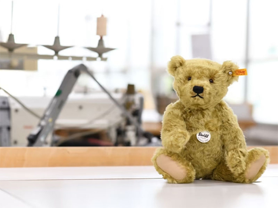 テディベア リリー 28cm | ドイツ最高級テディベアのシュタイフ日本