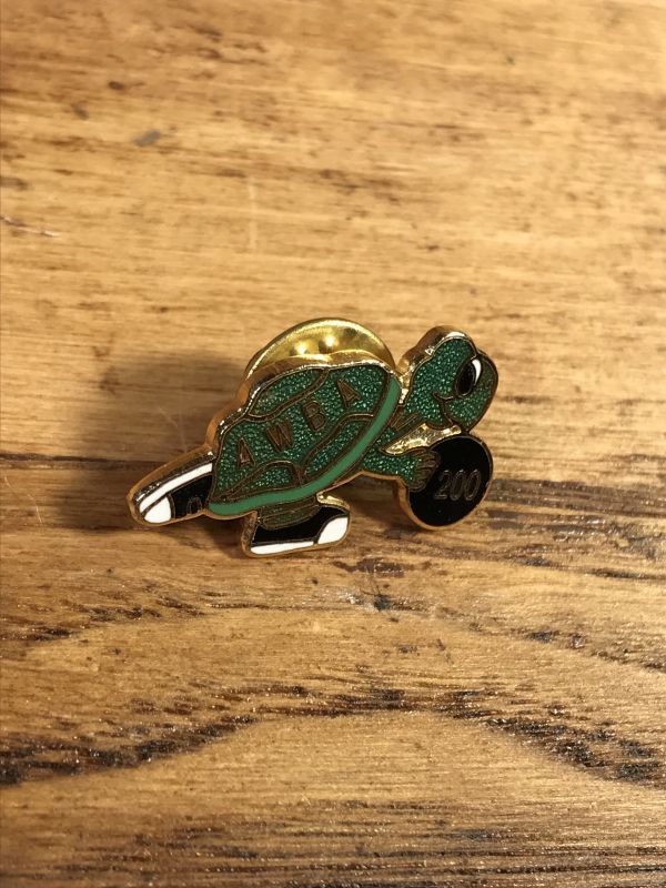 AWBA 200 Turtle Metal Pins カメ ビンテージ ピンバッジ ボーリング