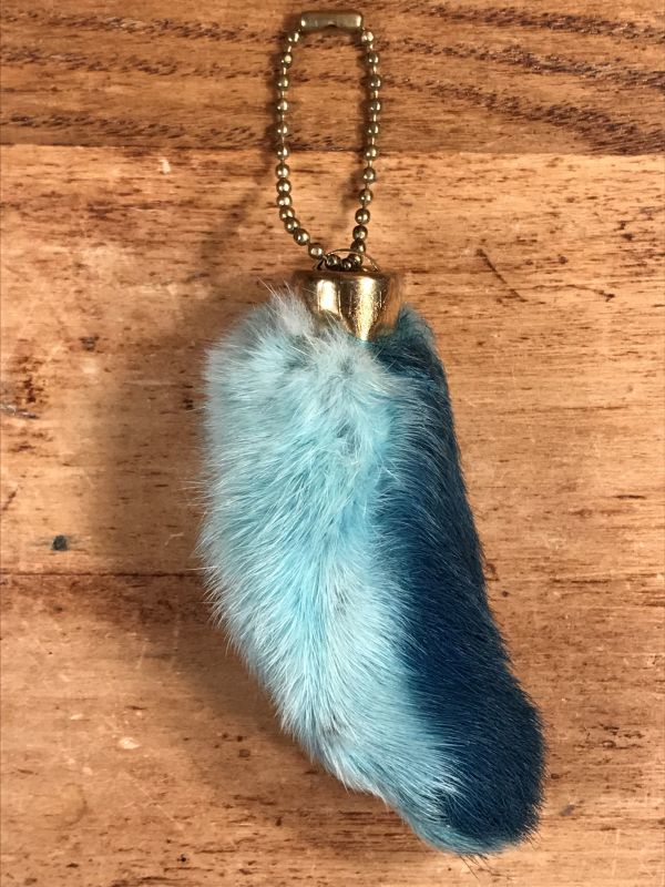 Rabbit Foot Lucky Charm Keychain ラビットラッキーチャーム