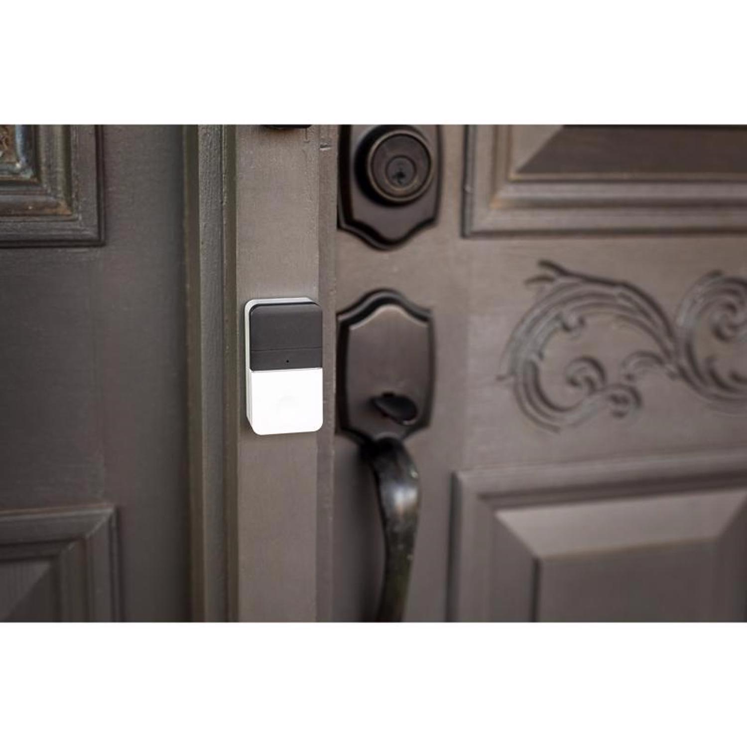 Heath Zenith Piezo Black/White Plastic Wireless Door Chime Bell