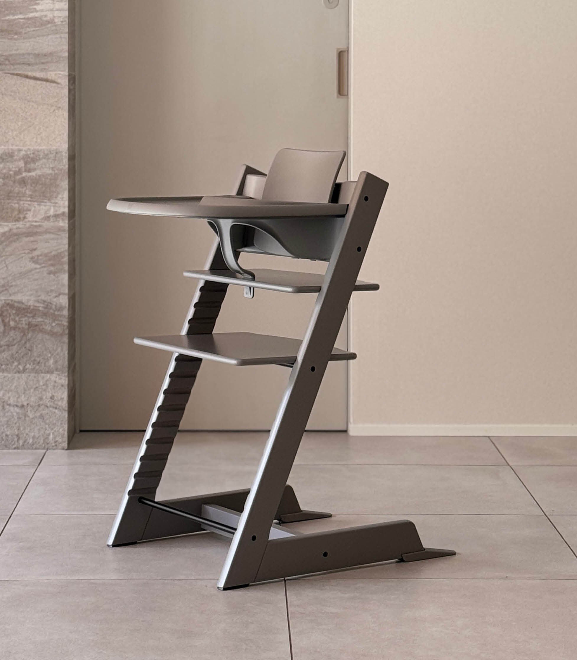 廃盤カラー】シリアル5 ヘイジーグレー STOKKE トリップトラップ