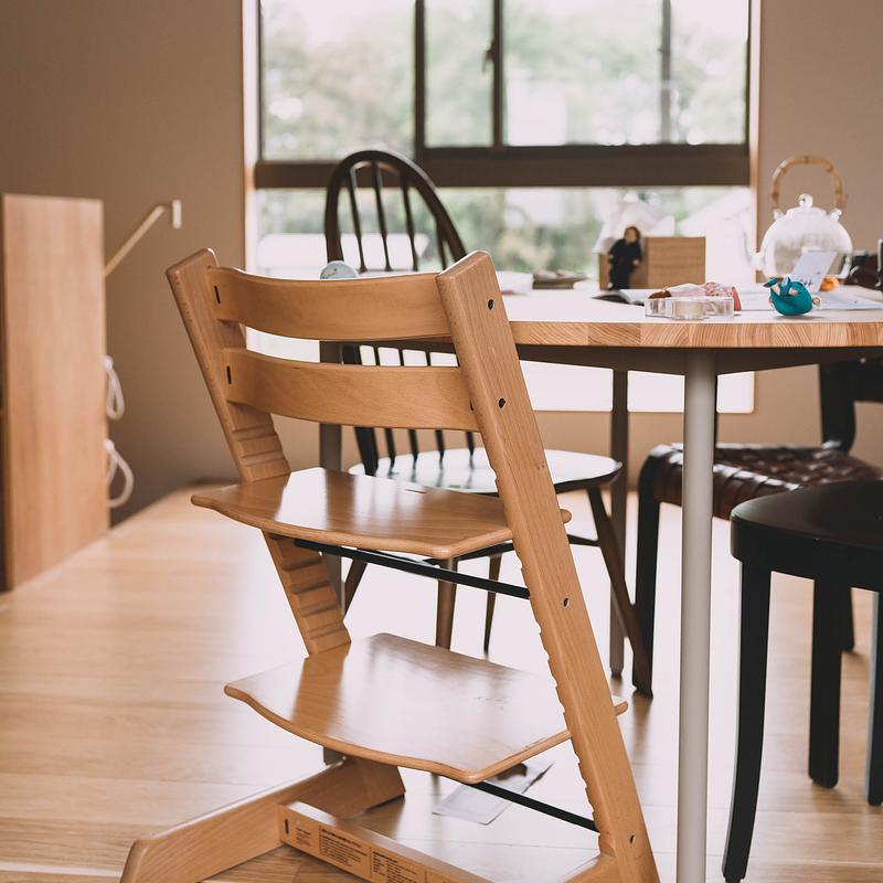 ストッケ トリップトラップ ナチュラル色 SN3〜 子供用ハイチェア