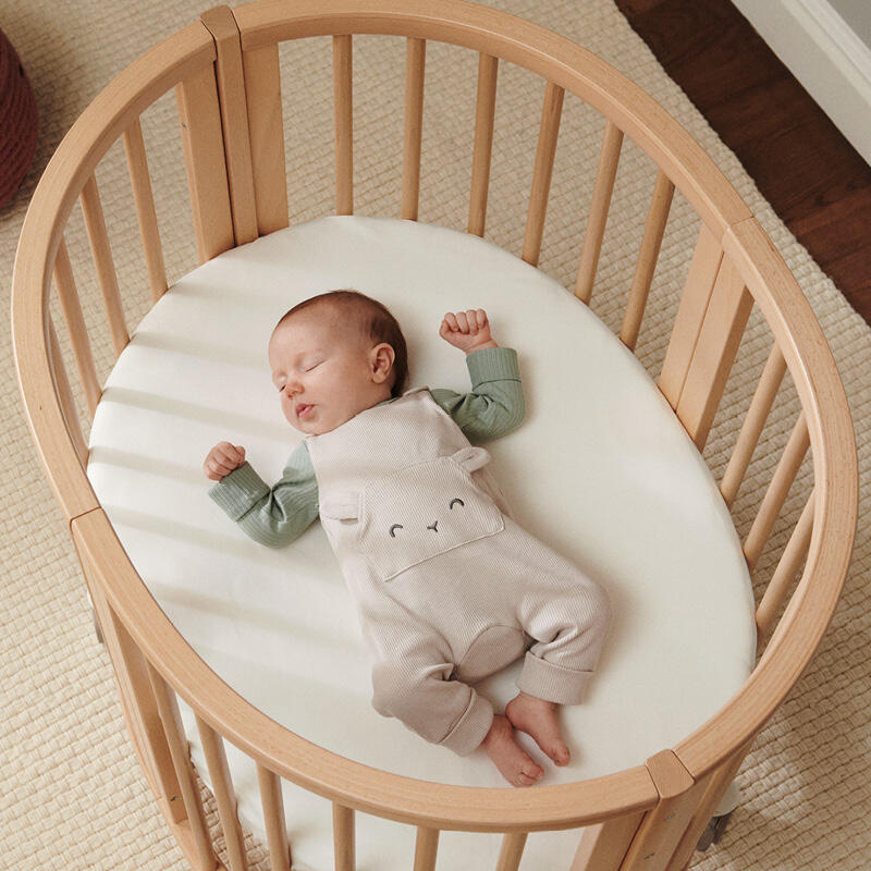 ベビーベッド & クリブコレクション | ストッケ | Stokke® オンライン