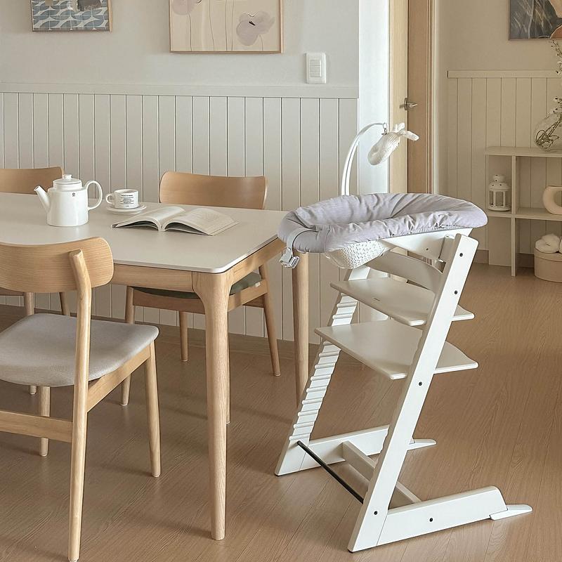 子供用ハイチェア、ベビーカー & ナーサリー | Stokke® オンラインショップ