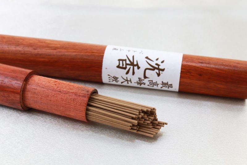 最高峰 天然 沈香 ベトナム産 天然木 香木 瞑想 魔除け 浄化 品番