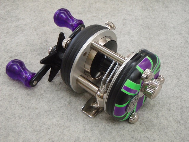 LURE SHOP SUBMARINE / フロッグ チェンジングカメレオンカラーグリップ