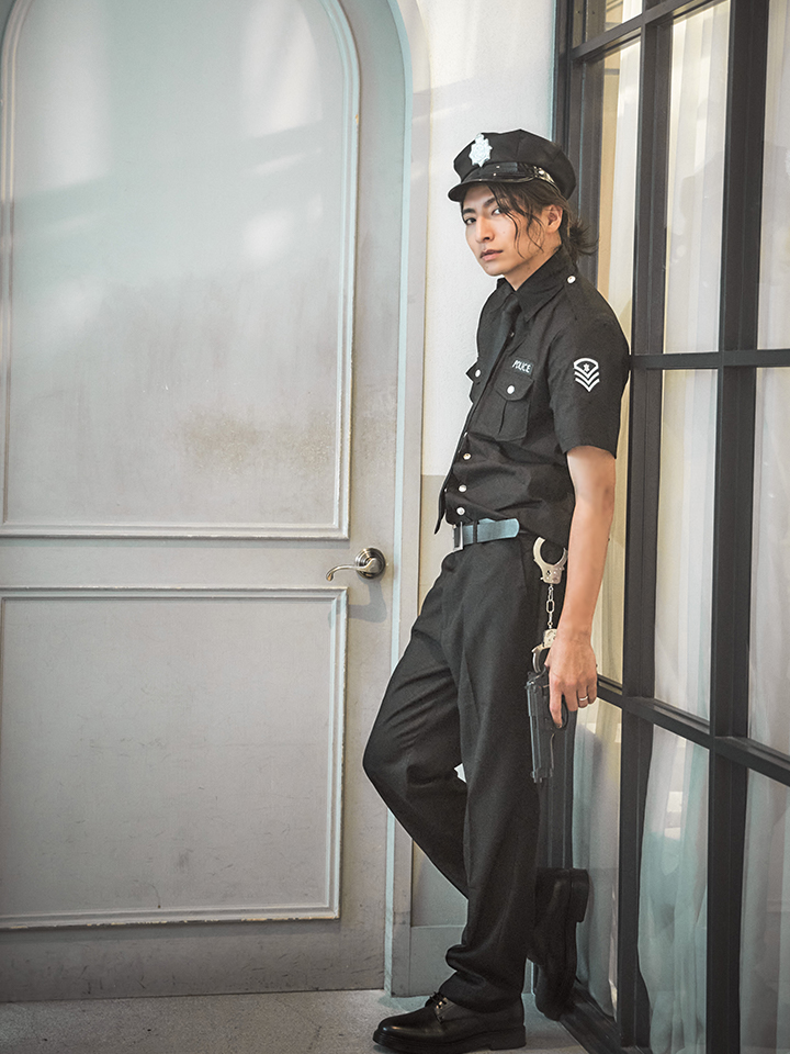 即日発送】【ハロウィン】 メンズブラックポリス【コスプレ5点セット