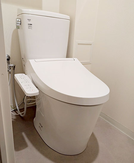 工事費込み】シャワートイレ KB31グレード｜LIXIL(INAX)｜CW-KB31