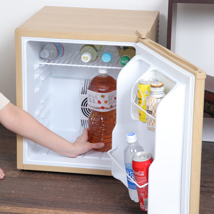 生産終了品】 ペルチェ式 48リットル 1ドア電子冷蔵庫 ナチュラル