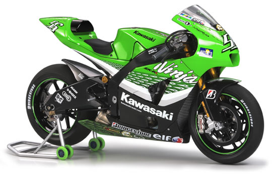 Kawasaki Ninja ZX-RR Tamiya 14109