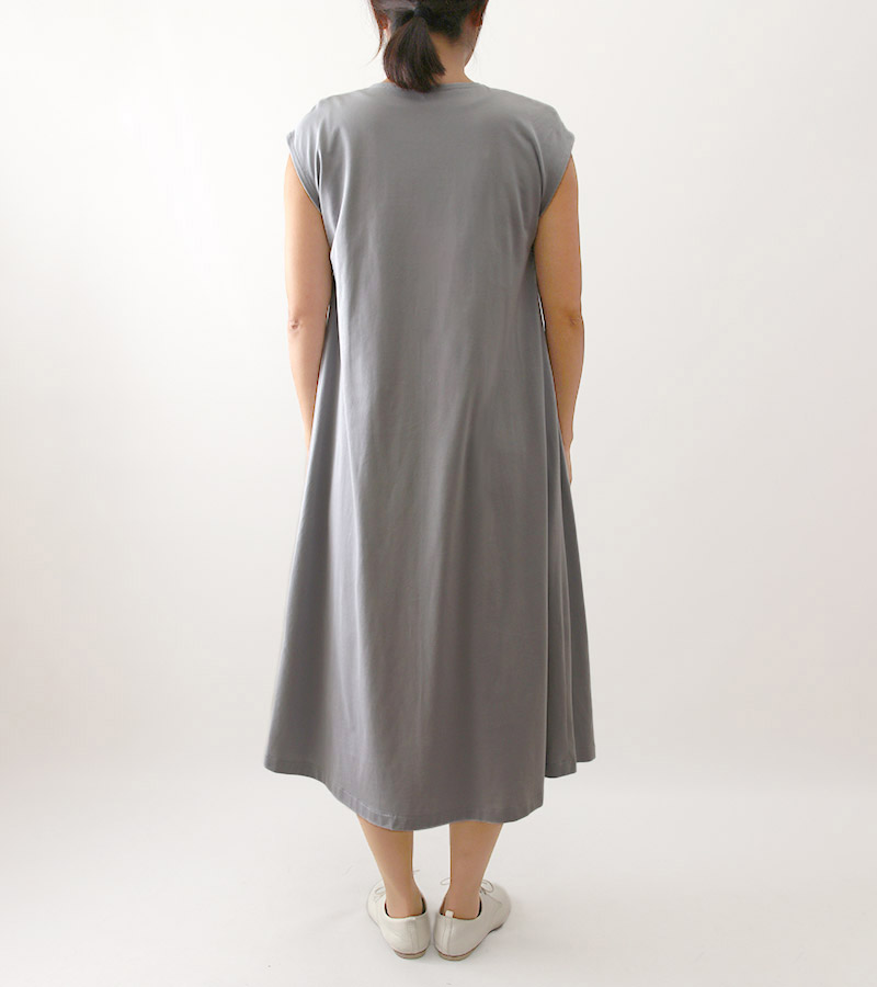 実物大型紙【No.6202】肩からタックのノースリーブニットトップス