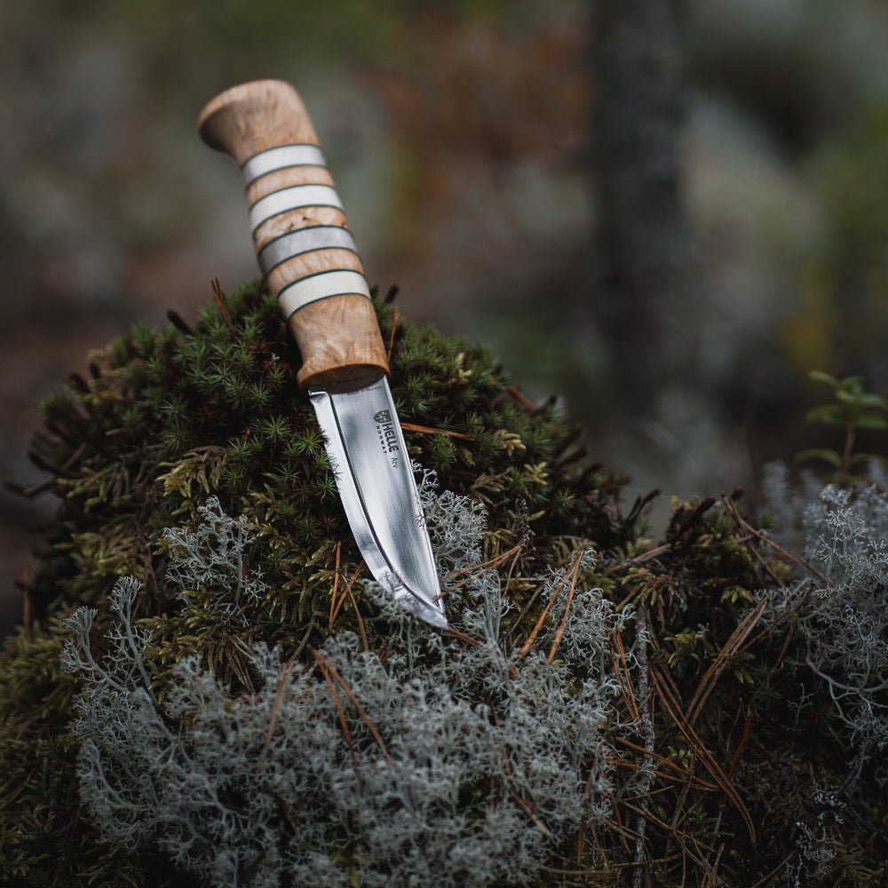 Helle Arv Outdoor Knife with Leather Sheath at Swiss Knife Shop