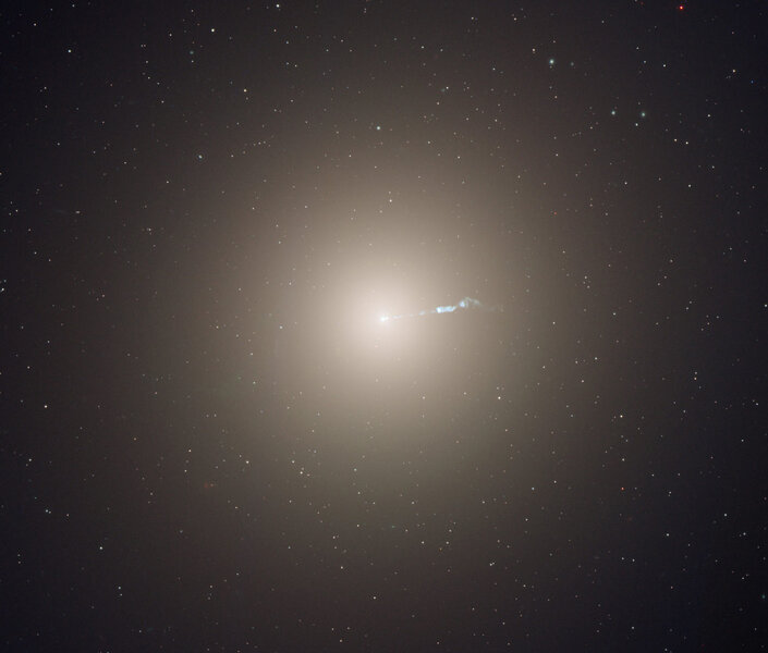 Bad Astronomy | Supermassive black hole in galaxy M87 is seen by