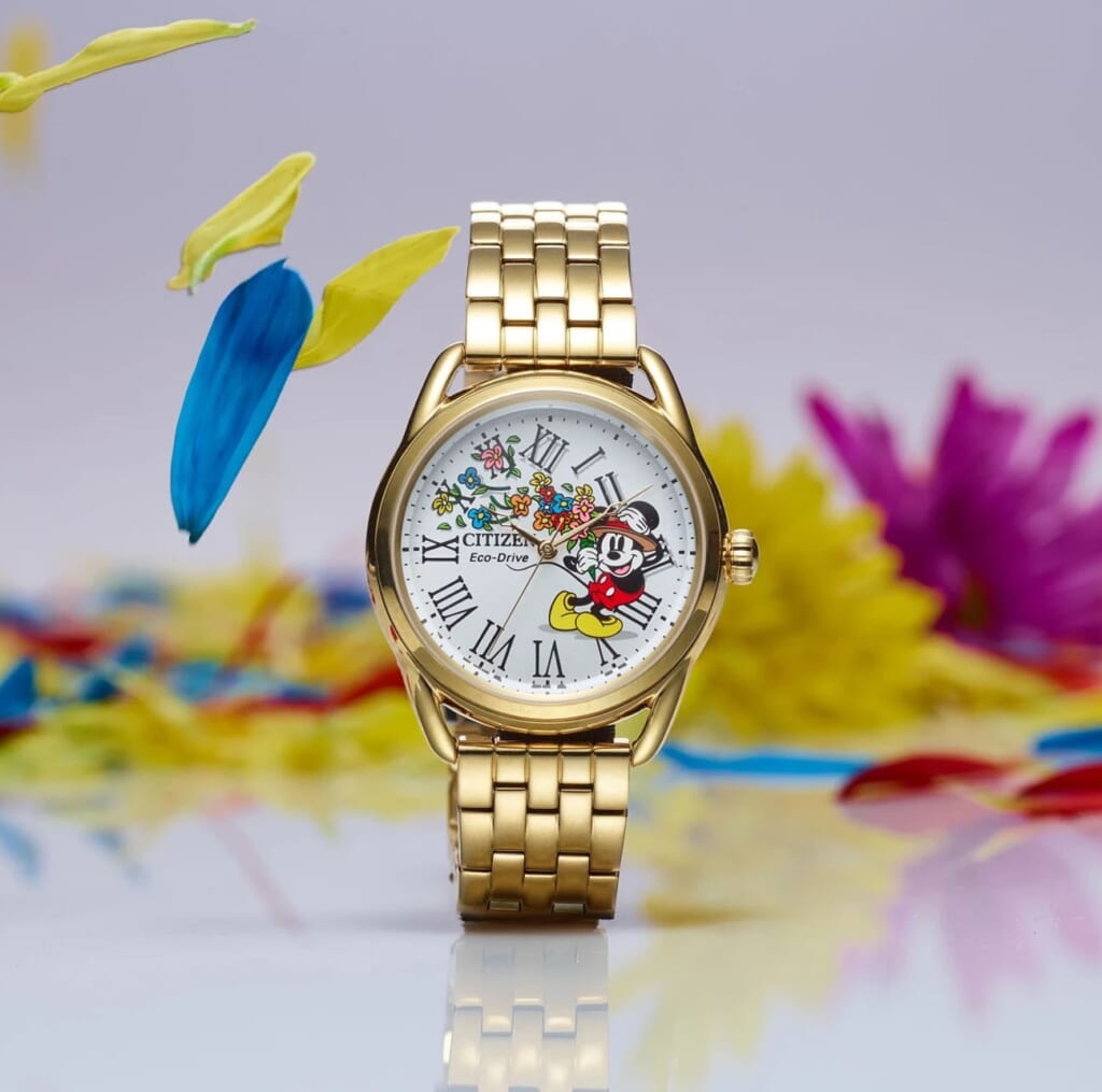 シチズン×ディズニーストア】文字盤に華やかなミッキー 米販売の高級感