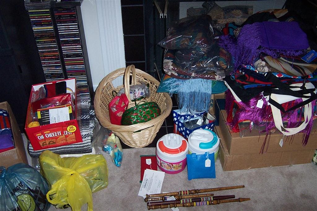 Pow Wow Giveaways - PowWows.com