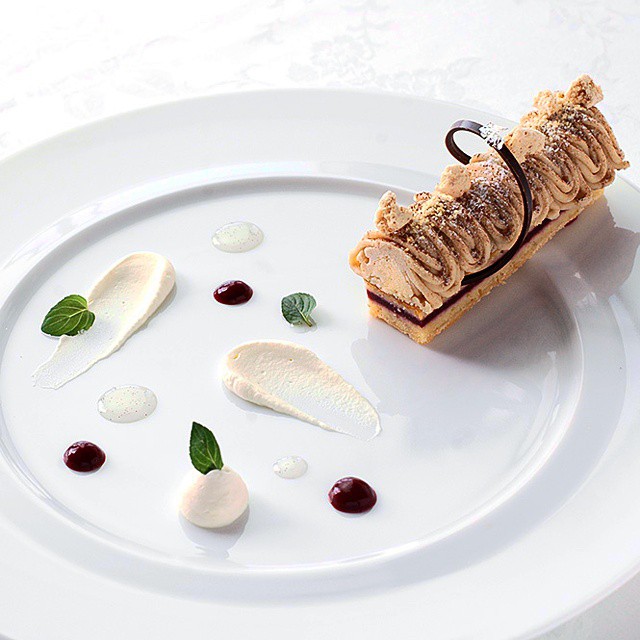 秋の彩りが美しい！思わず惹かれるガトー＆アシェットデセール特集