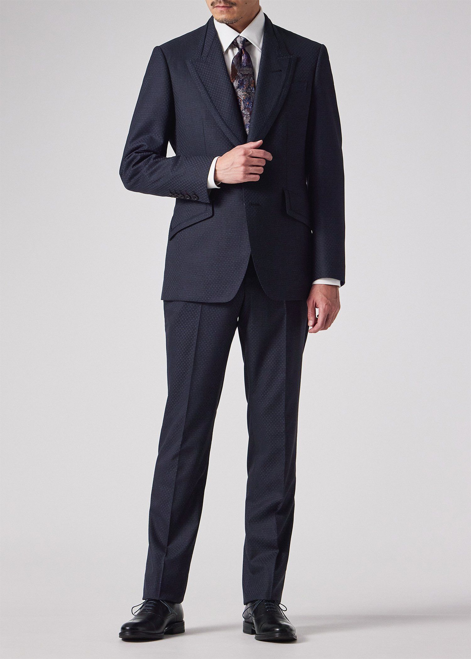 テクスチャードチェック ピークドラペル スーツ（ネイビー） ｜ポール