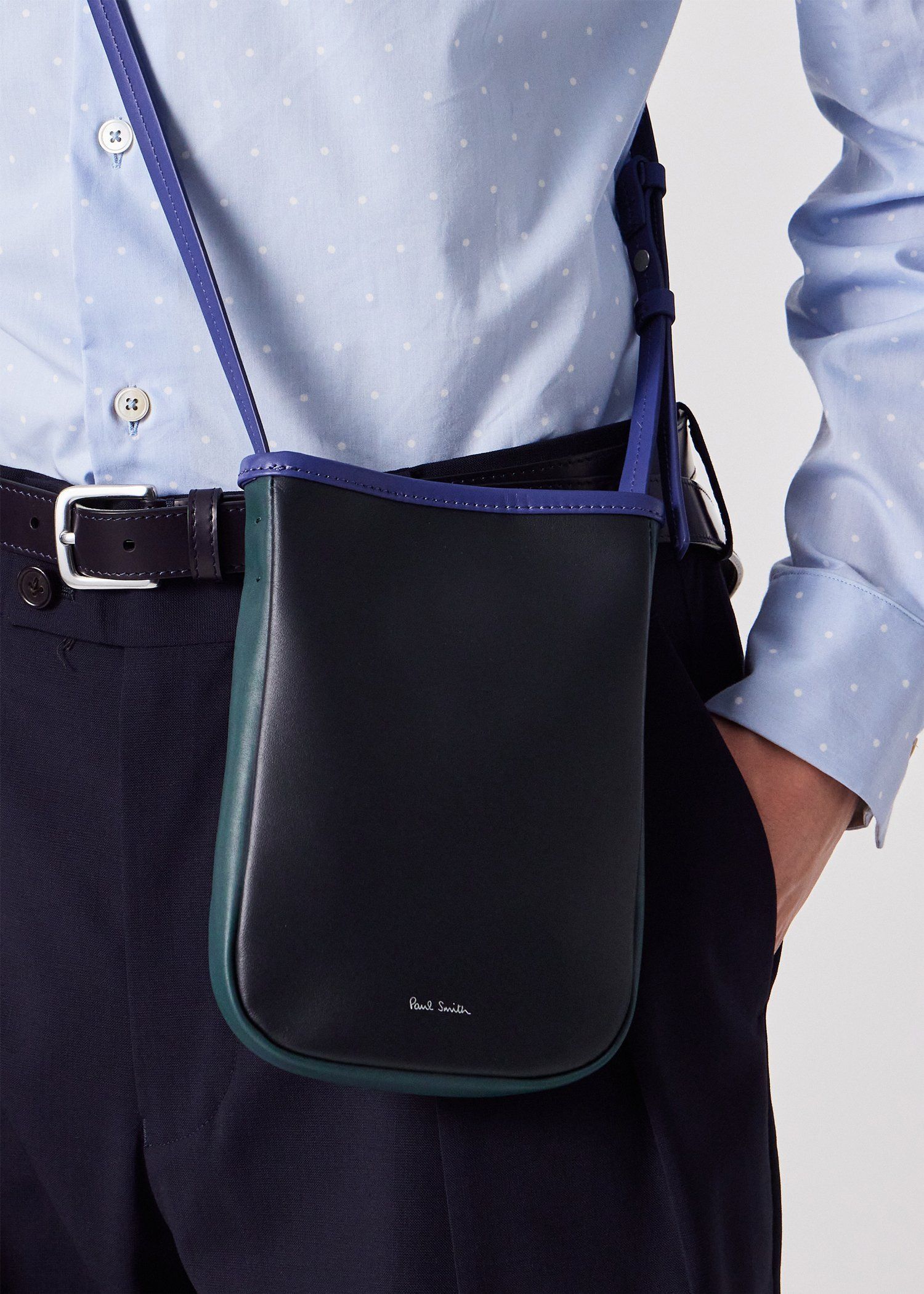 ソフトレザー ミニショルダーバッグ（ネイビー） ｜ポール・スミス