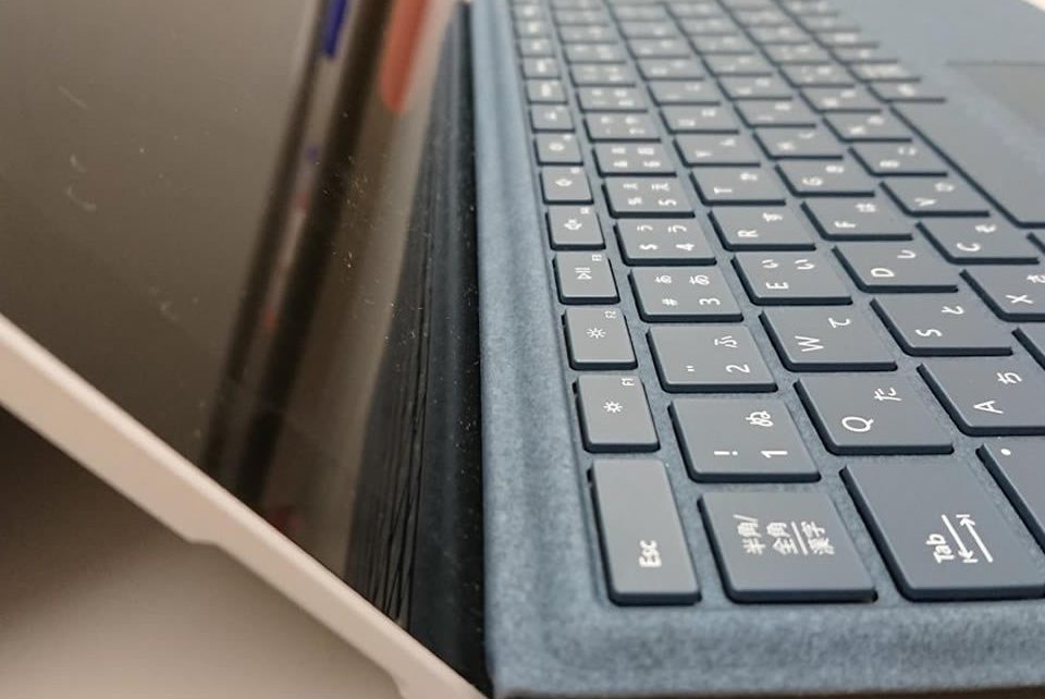 Surface Pro付属のOffice Premiumのライセンスでハマった話 | 株式会社