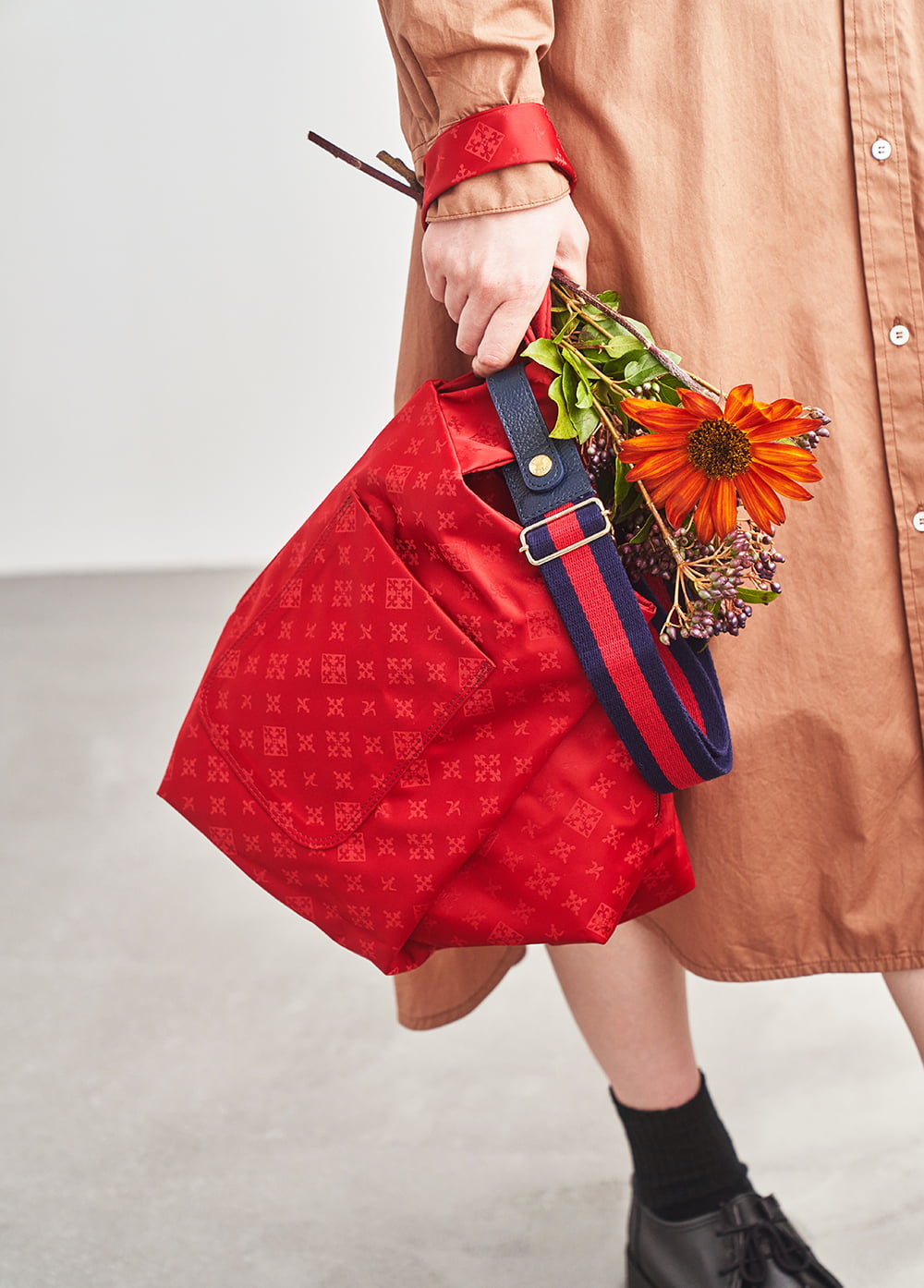 TSUBOMI -心が花咲く3WAYバッグ-｜russet (ラシット)｜パル公式通販