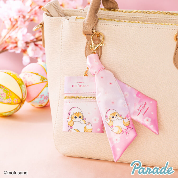 mofusand スカーフチャーム付きポーチ～桜満開～ | 商品紹介 | 株式