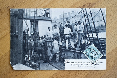 La France travaille | パリ彩々。