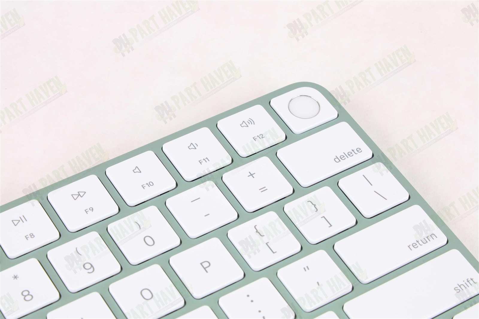 New Green Apple Magic Keyboard W/Touch ID | Compact Layout | A2449