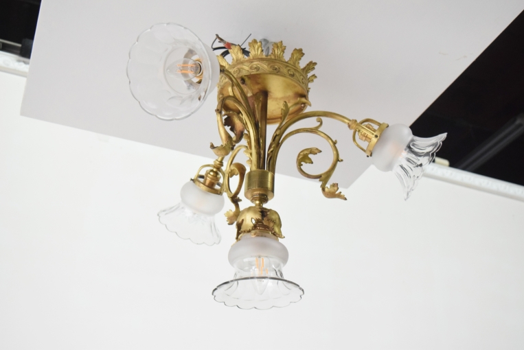 パルテノン アンティーク / 【SALE】sy389 4灯式シャンデリア