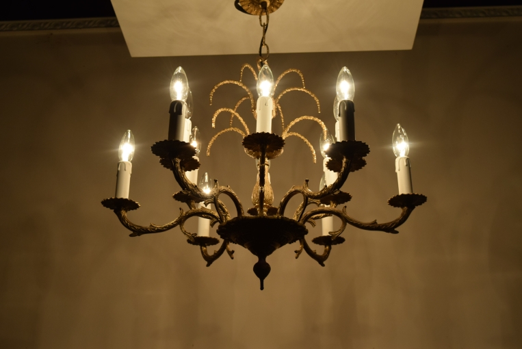 パルテノン アンティーク / 【SALE】まるで噴水のようなデザインの12灯