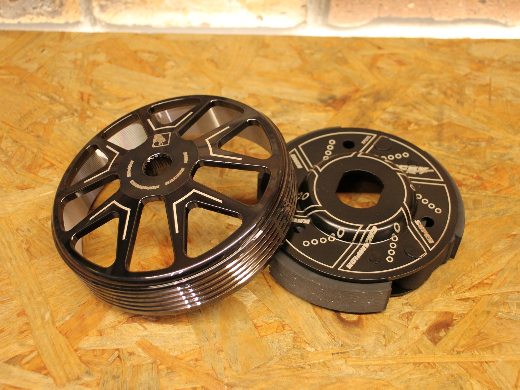 シグナスX・BW'S125のカスタムパーツショップ [ Partyup / パーティー