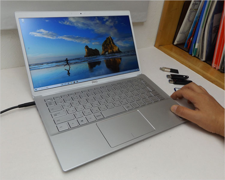 DELL Inspiron 13 5000（5391） 4G/LTEモデルのレビュー