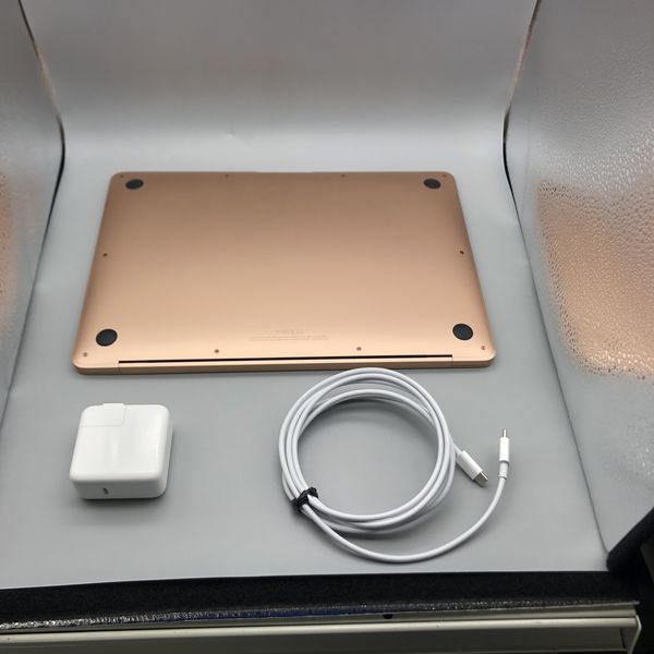 APPLE 〔中古〕MacBook Air (M1・2020) MGND3J/A ゴールド Apple M1 (8