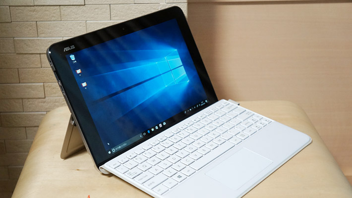 870gの軽量モバイルノート「ASUS TransBook mini H103HAF」レビュー