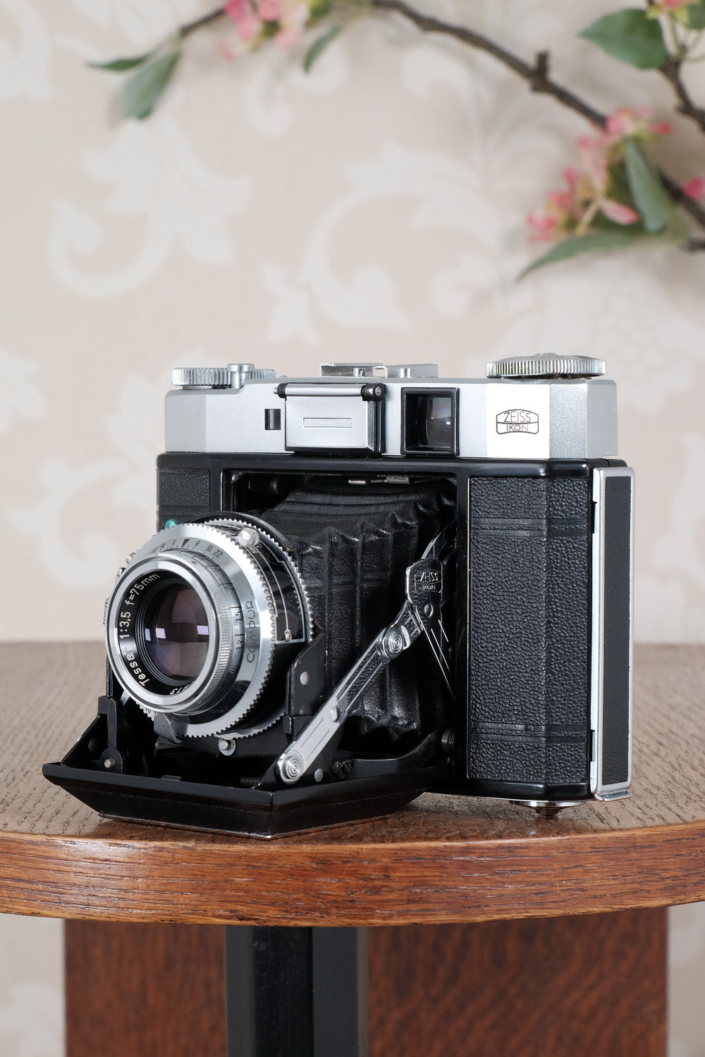 Near Mint! 1956 6x6 Zeiss Ikon Super Ikonta IV, 534/16 with Tessar