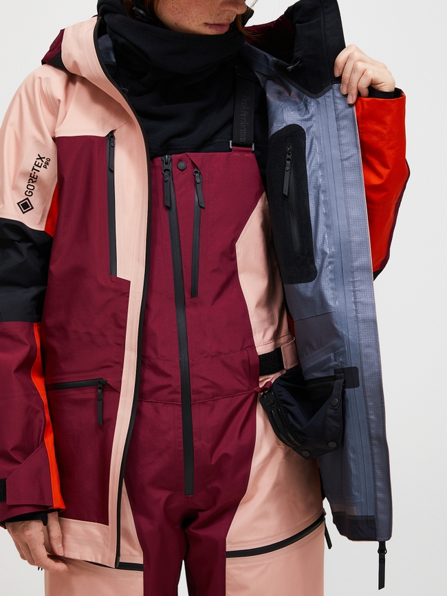 Vertical GORE-TEX Pro 3L Shell Jacket Women | Peak Performance