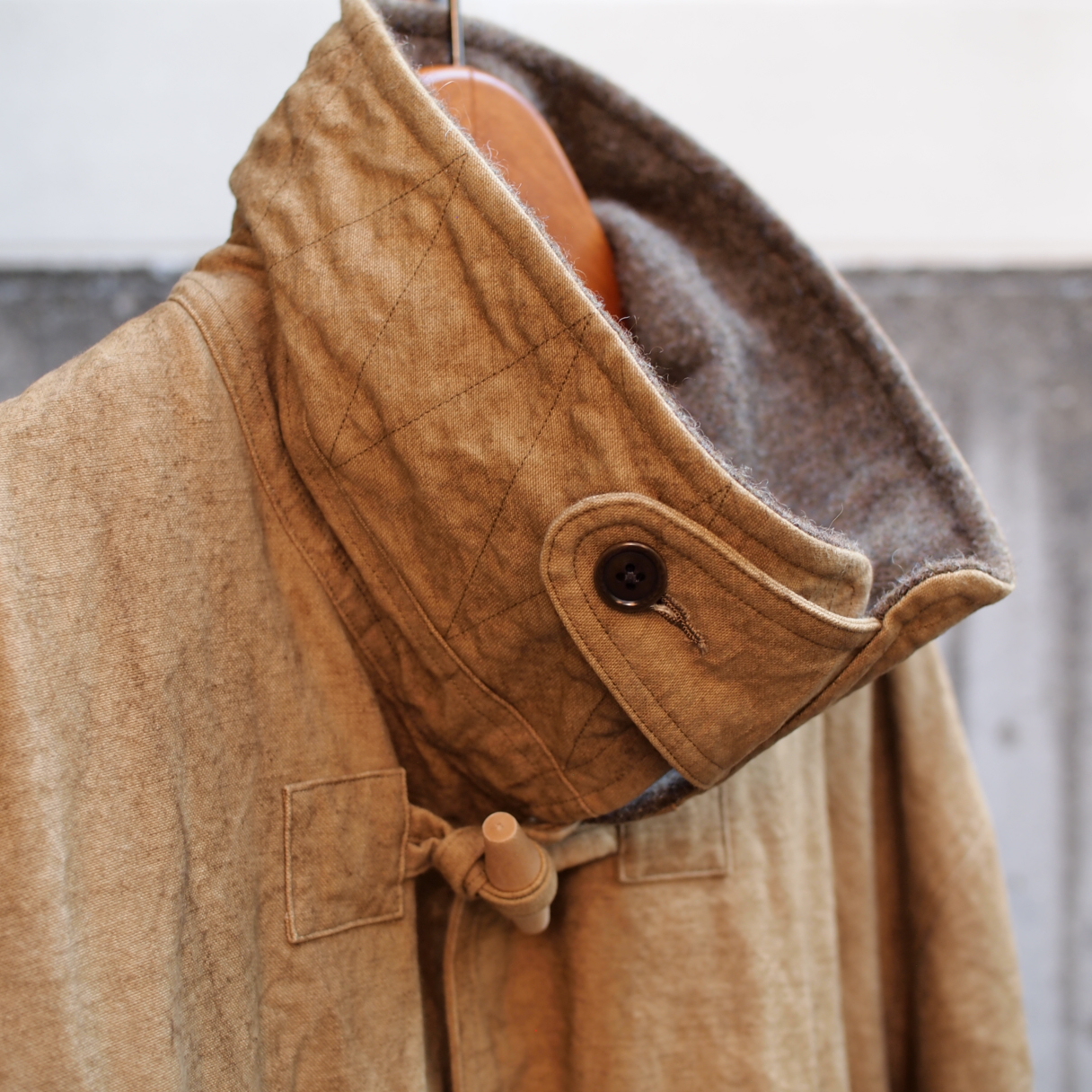 The crooked Tailor/Tropal cold-weather coat -1940's-peau de l'ours