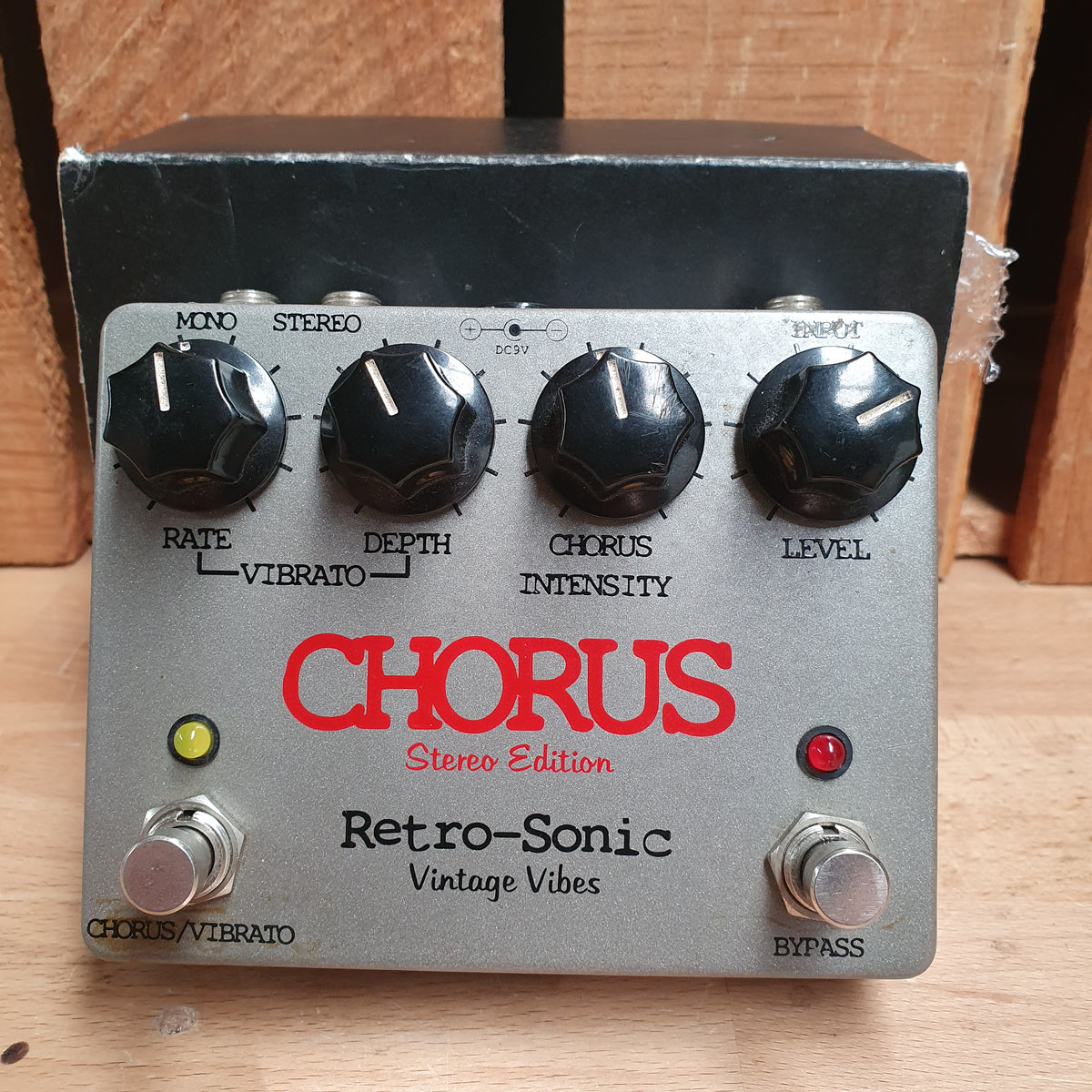 Second Hand Retro Sonic Chorus Stereo Edition — Pedal Empire
