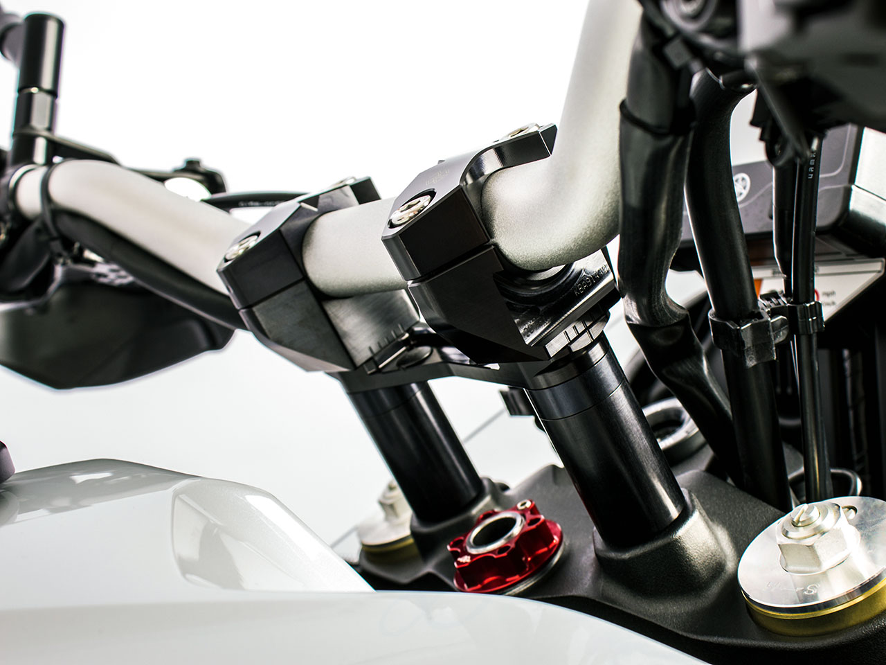 ギルズ ハンドルバーライザー for YAMAHA