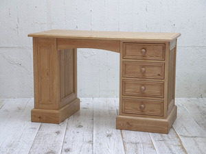 特注チャイルドデスクの詳細事例 | ザ・ペニーワイズ-THE PENNY WISE