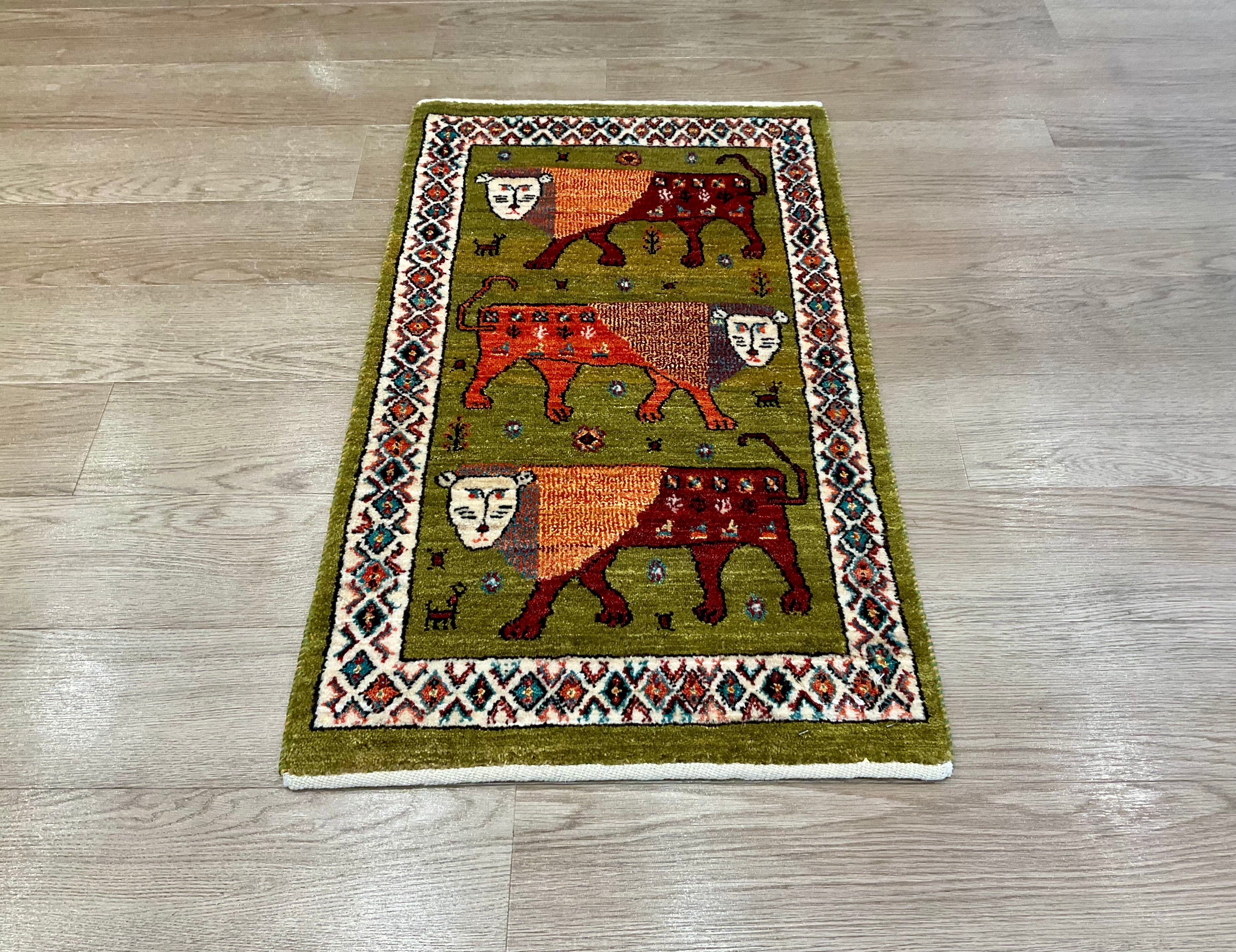 カシュクリギャッベ 93cm x 56cm RJ16086 – ペルシャ絨毯専門店