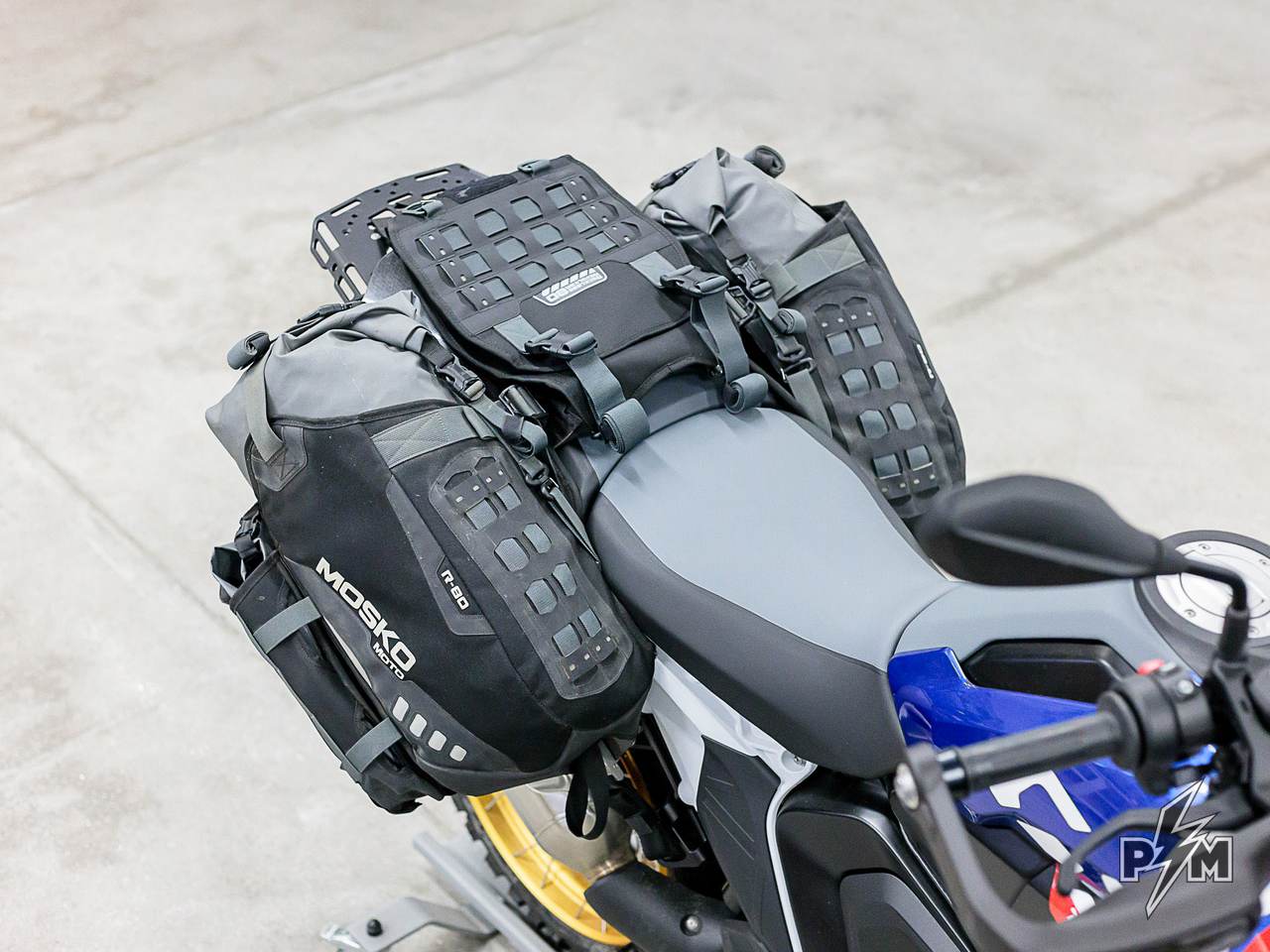 Mosko moto Reckless 80 on a BMW R1300GS - Perunmoto