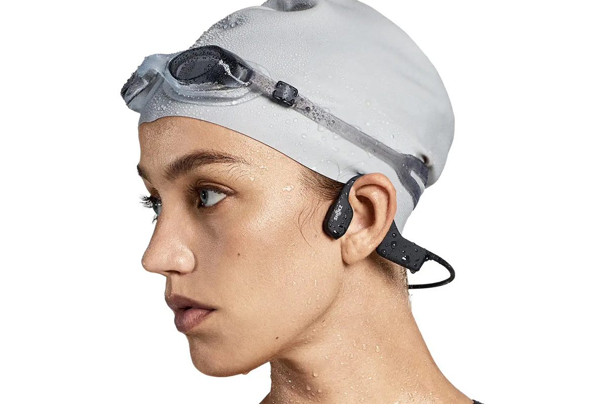 Shokz、水泳でも使える音楽プレーヤー内蔵骨伝導イヤホン「OpenSwim