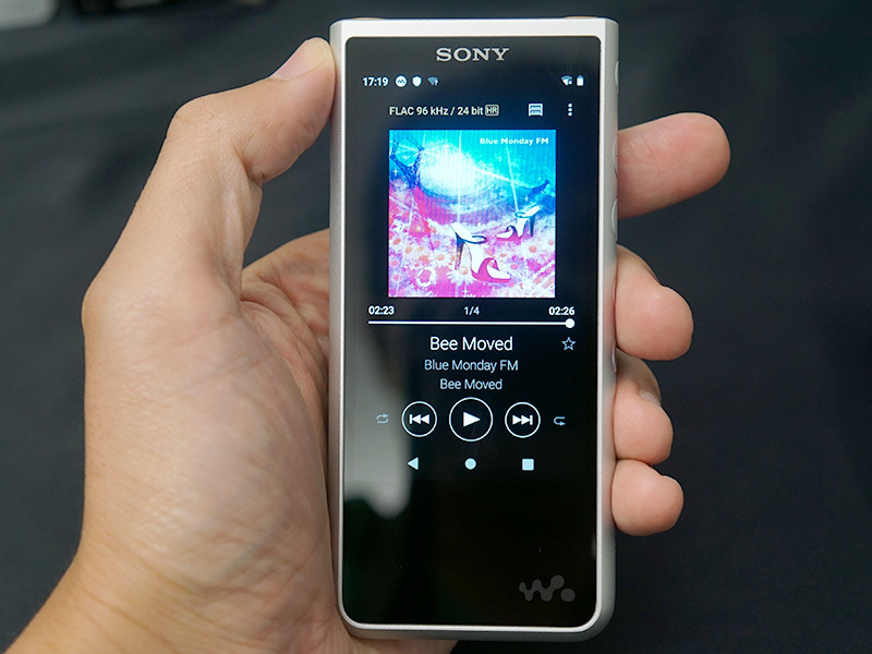 ソニー、Android採用“ハイエンド・ストリーミングWALKMAN”「ZX500